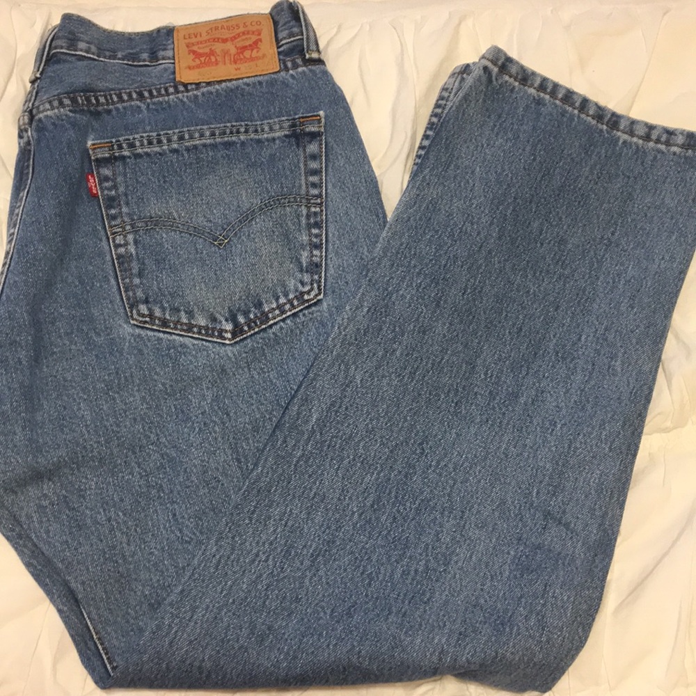 High-waisted vintage Levi denim light wash jeans